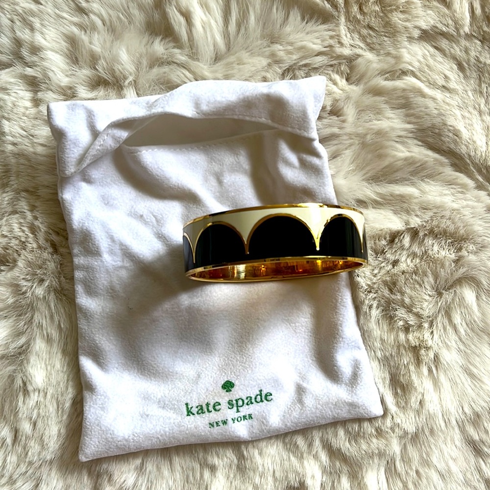 Kate Spade New York Ahead of the Curve Idiom Bangle